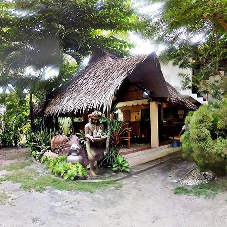 Bamboo Bungalows Resthouse Balabag  Luaran gambar