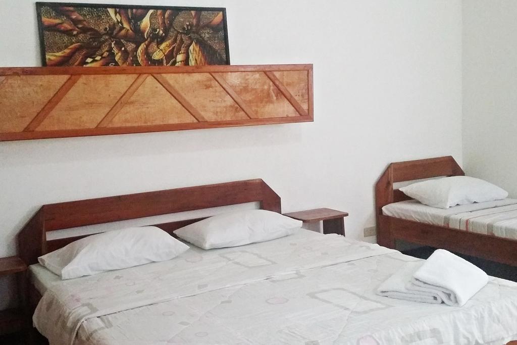 Bamboo Bungalows Resthouse Balabag  Bilik gambar