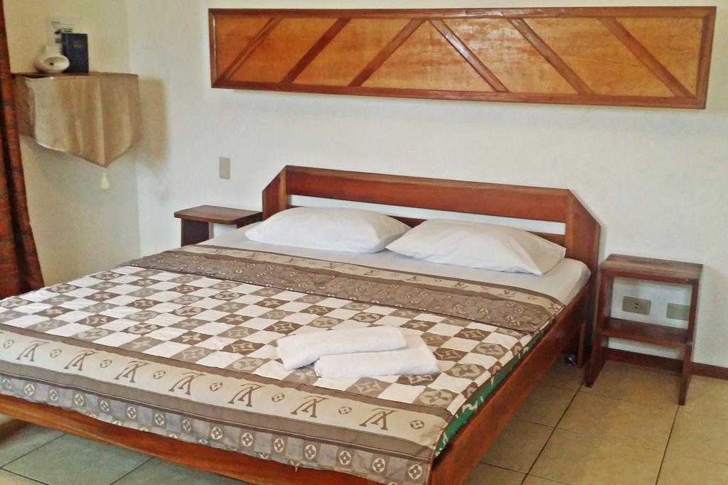 Bamboo Bungalows Resthouse Balabag  Bilik gambar