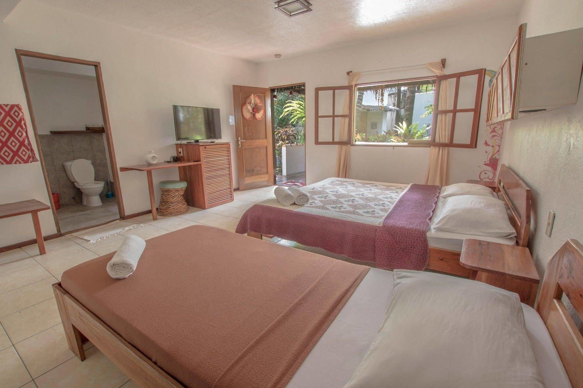 Bamboo Bungalows Resthouse Balabag  Luaran gambar