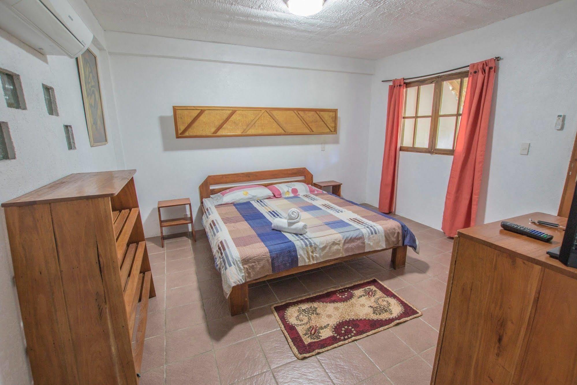 Bamboo Bungalows Resthouse Balabag  Luaran gambar