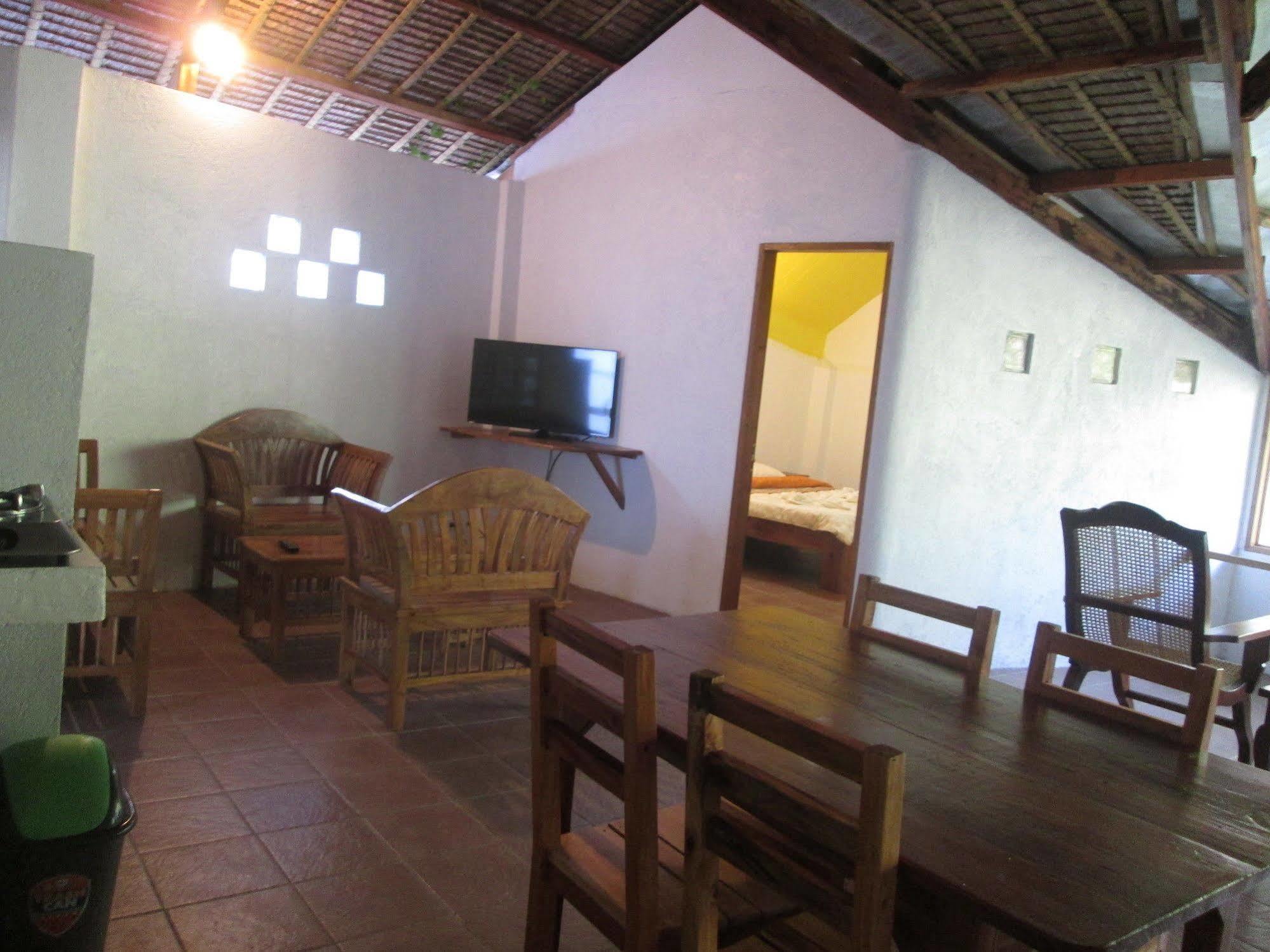 Bamboo Bungalows Resthouse Balabag  Luaran gambar